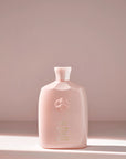 Oribe Serene Scalp Balancing Shampoo Švelnus, plaukus puoselėjantis šampūnas (šalina pleiskanas)