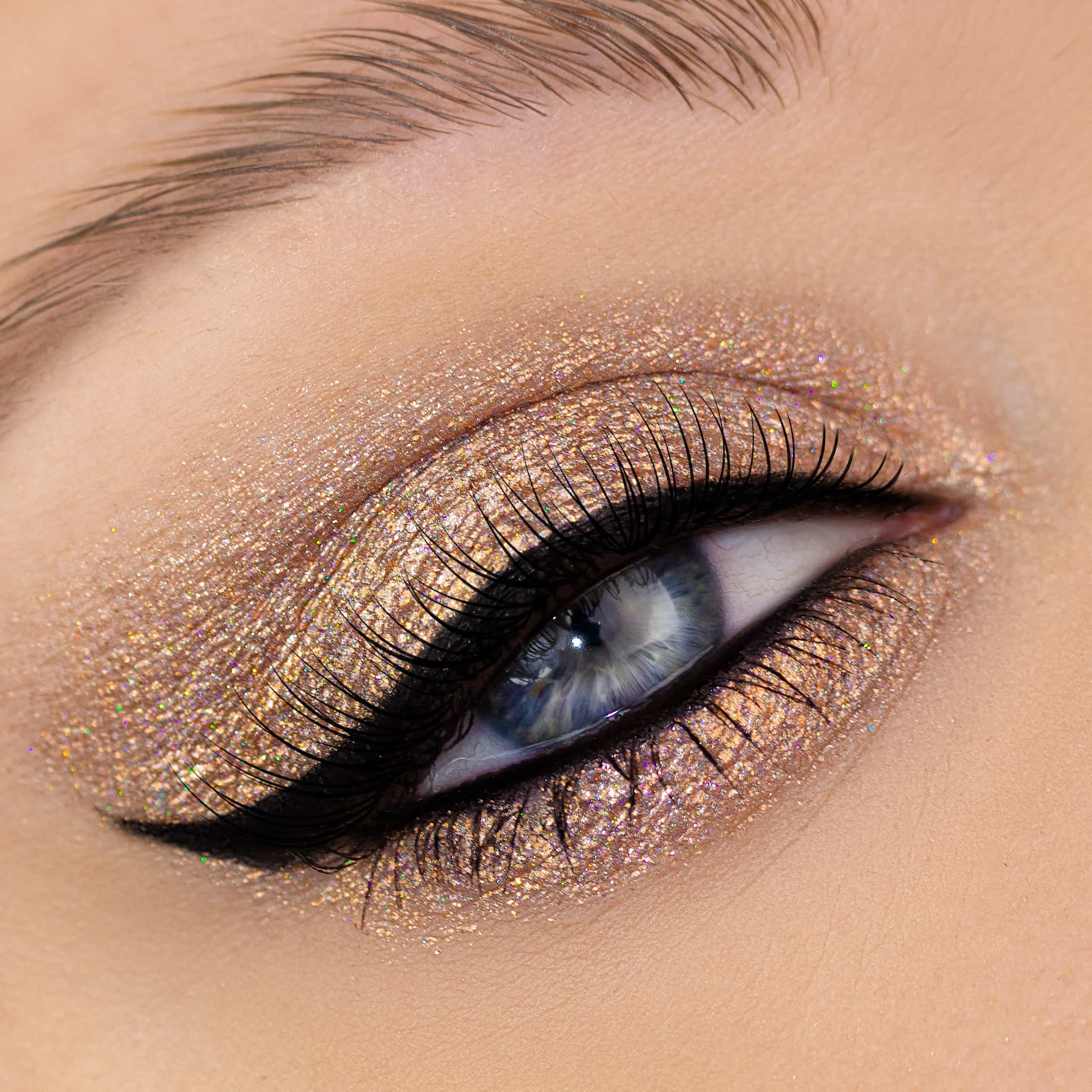 Bernovich Galaxy Eye Shadow L-04