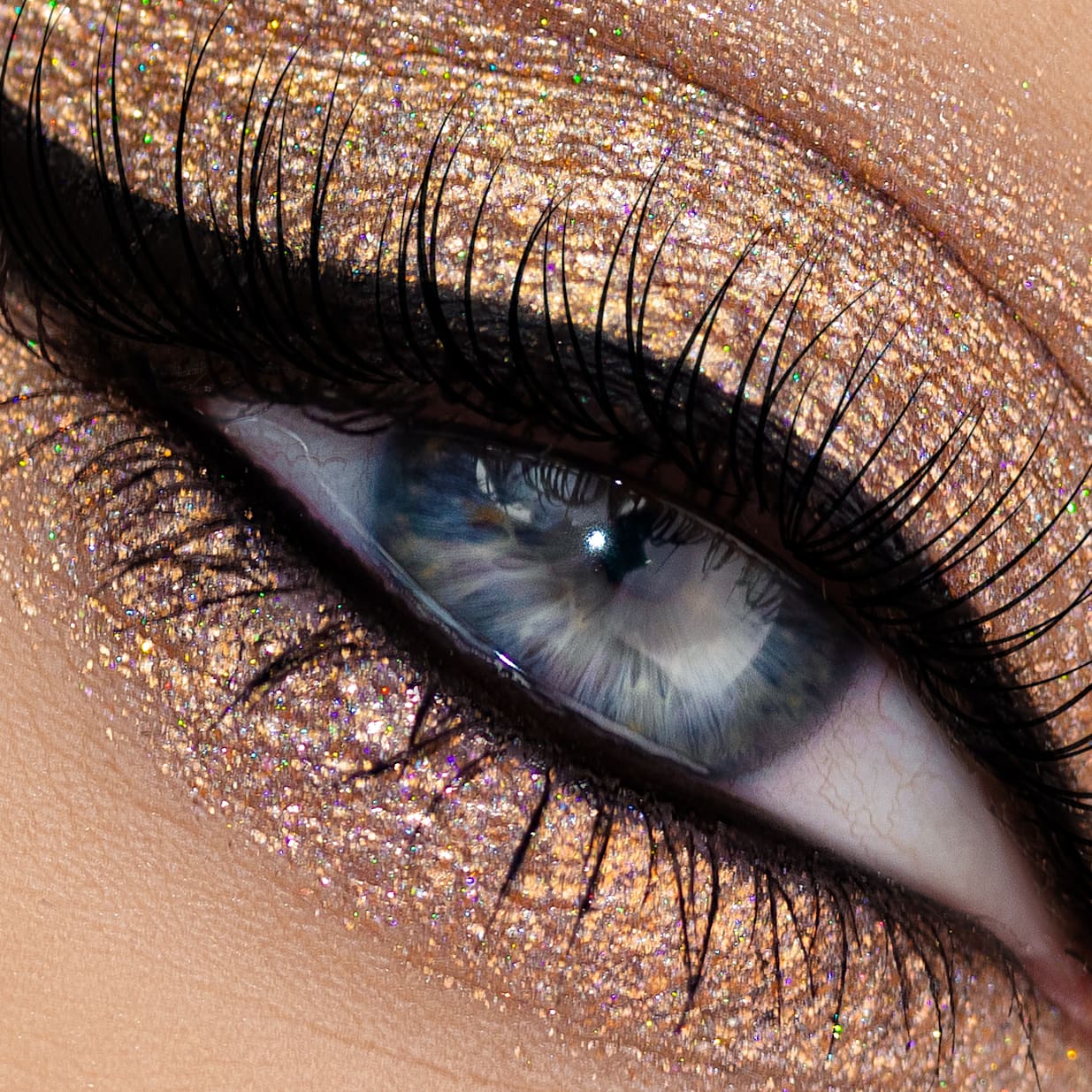 Bernovich Galaxy Eye Shadow L-04