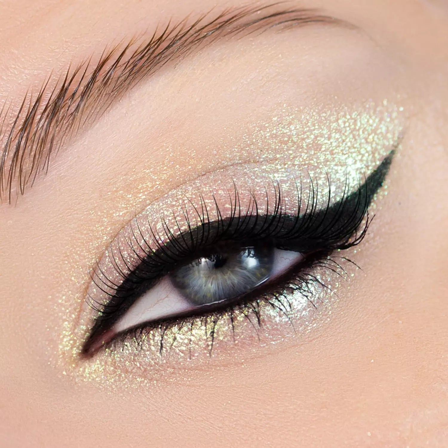 Bernovich Sparkle Eye Shadow X-02