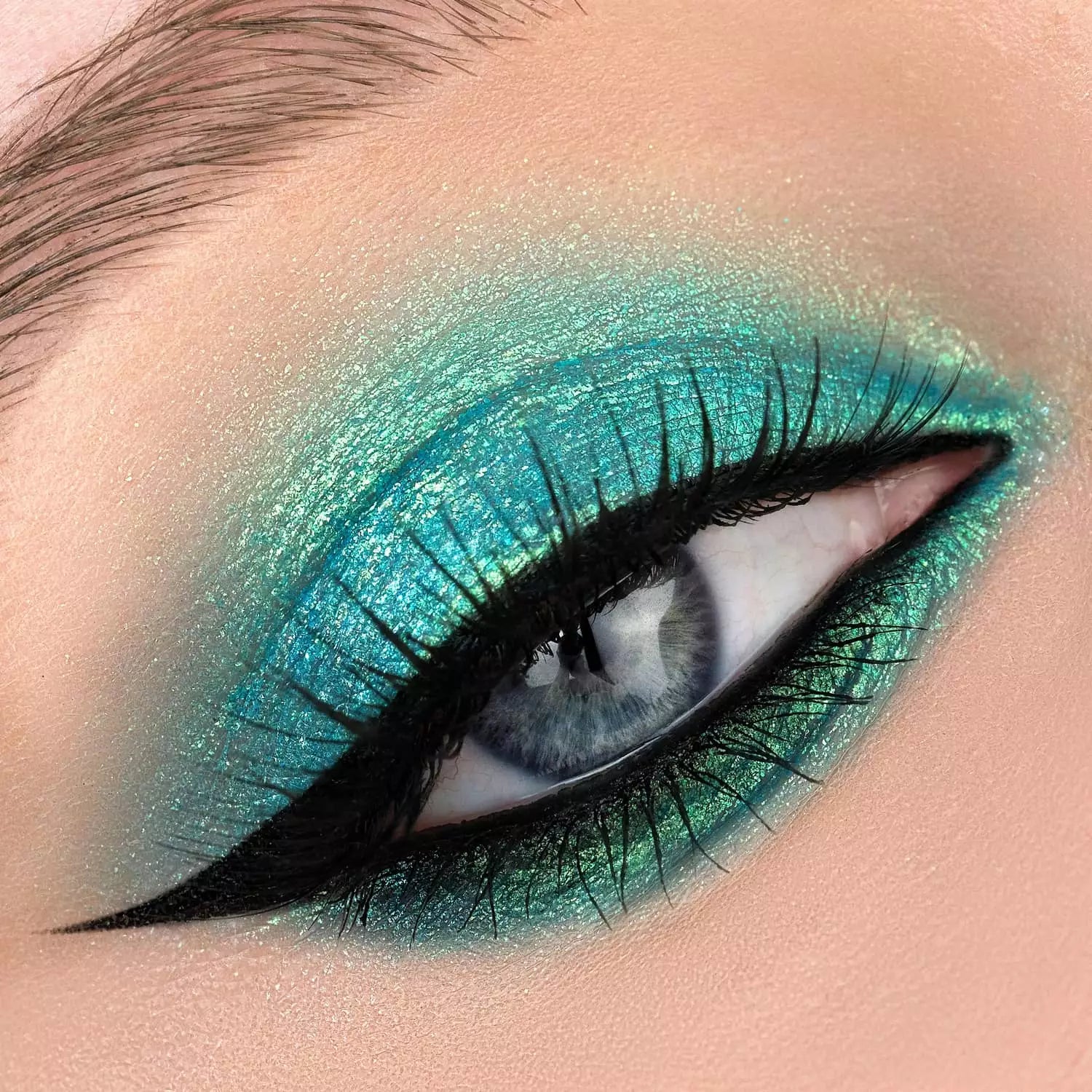 Bernovich Sparkle Eye Shadow X-16