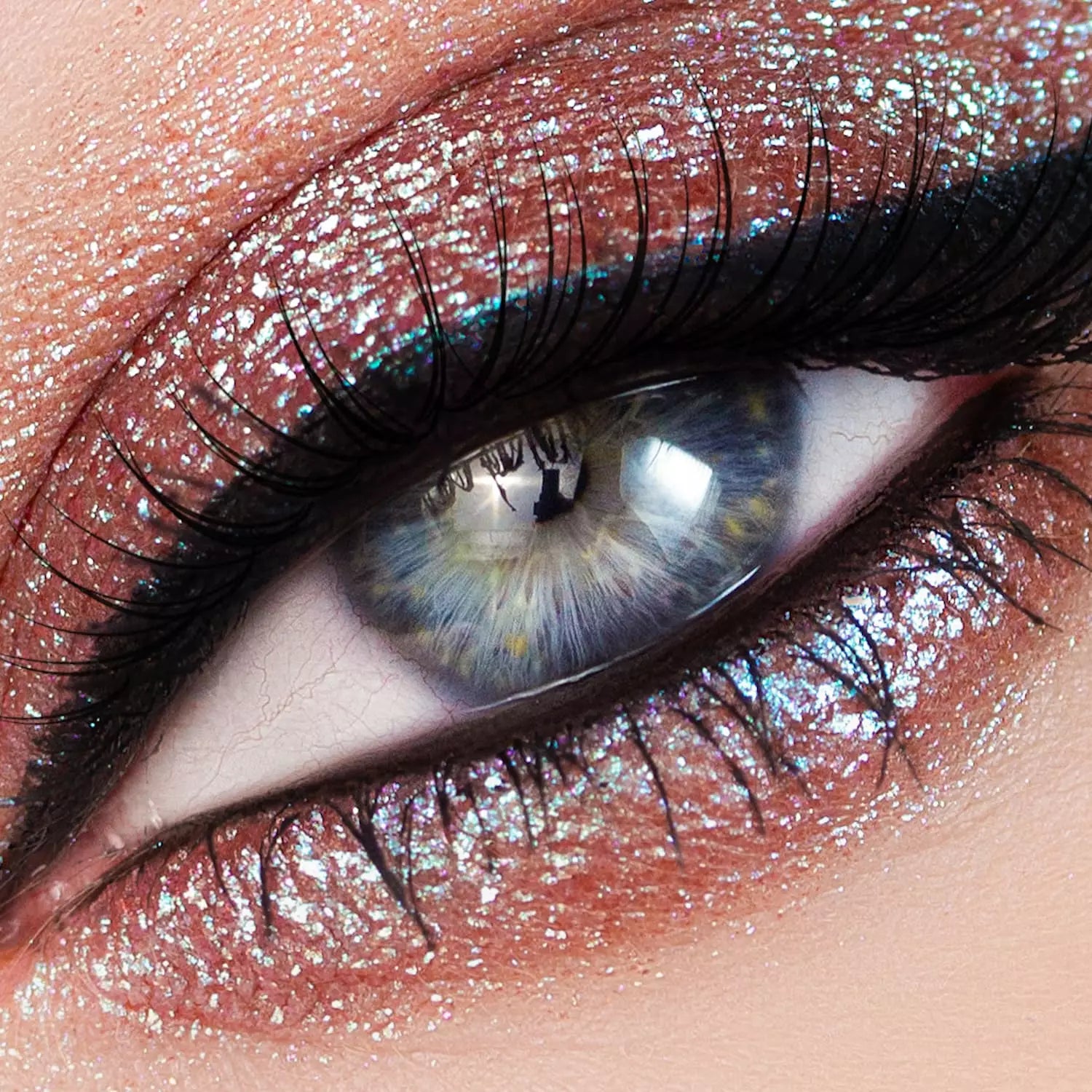 Bernovich Sparkle Eye Shadow X-39