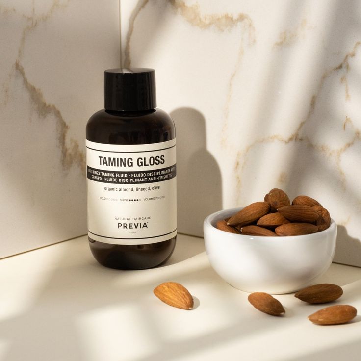 Previa Taming Gloss Glotninamasis plaukų blizgis