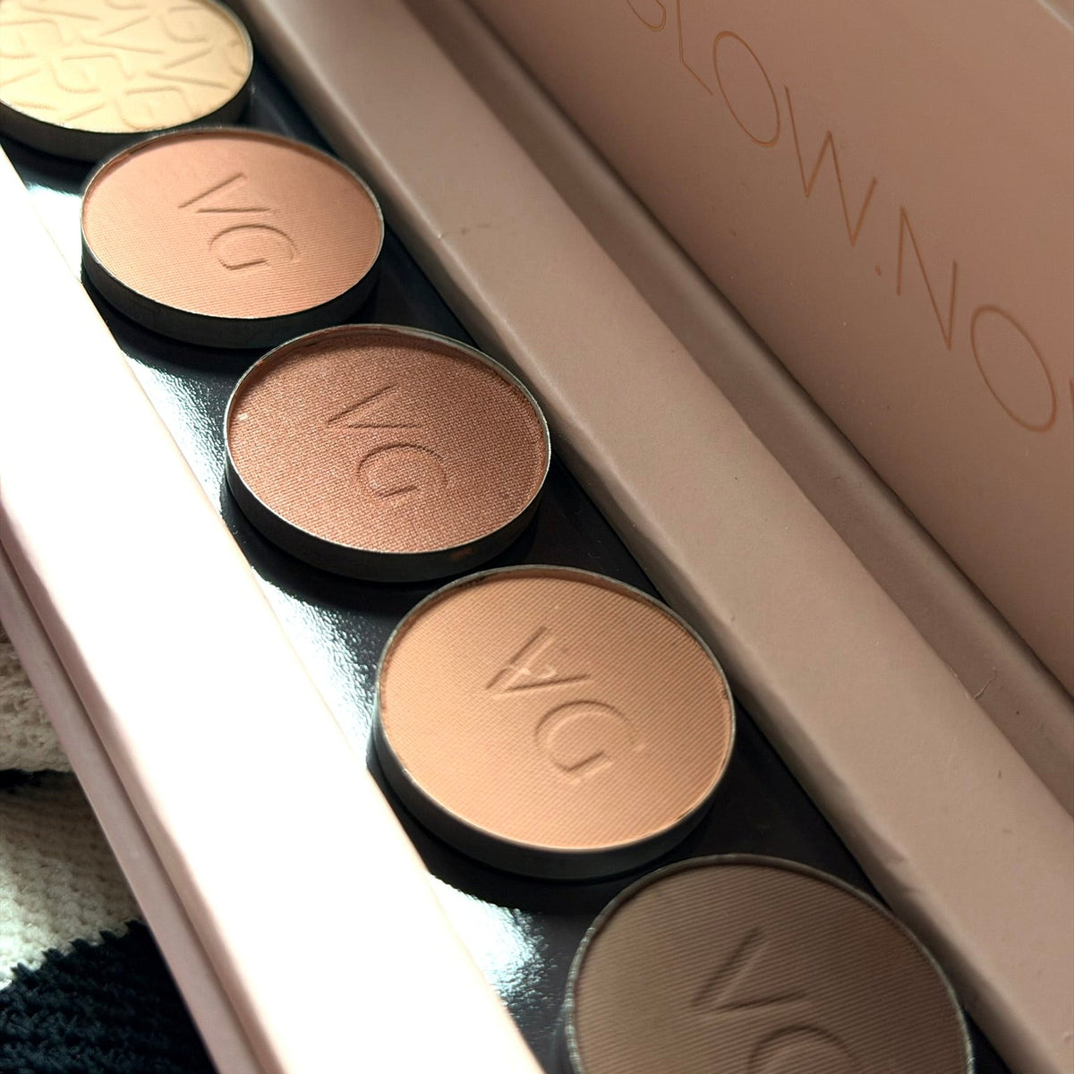 ProVG Everyday Glow – 5 atspalvių akių šešėlių paletė