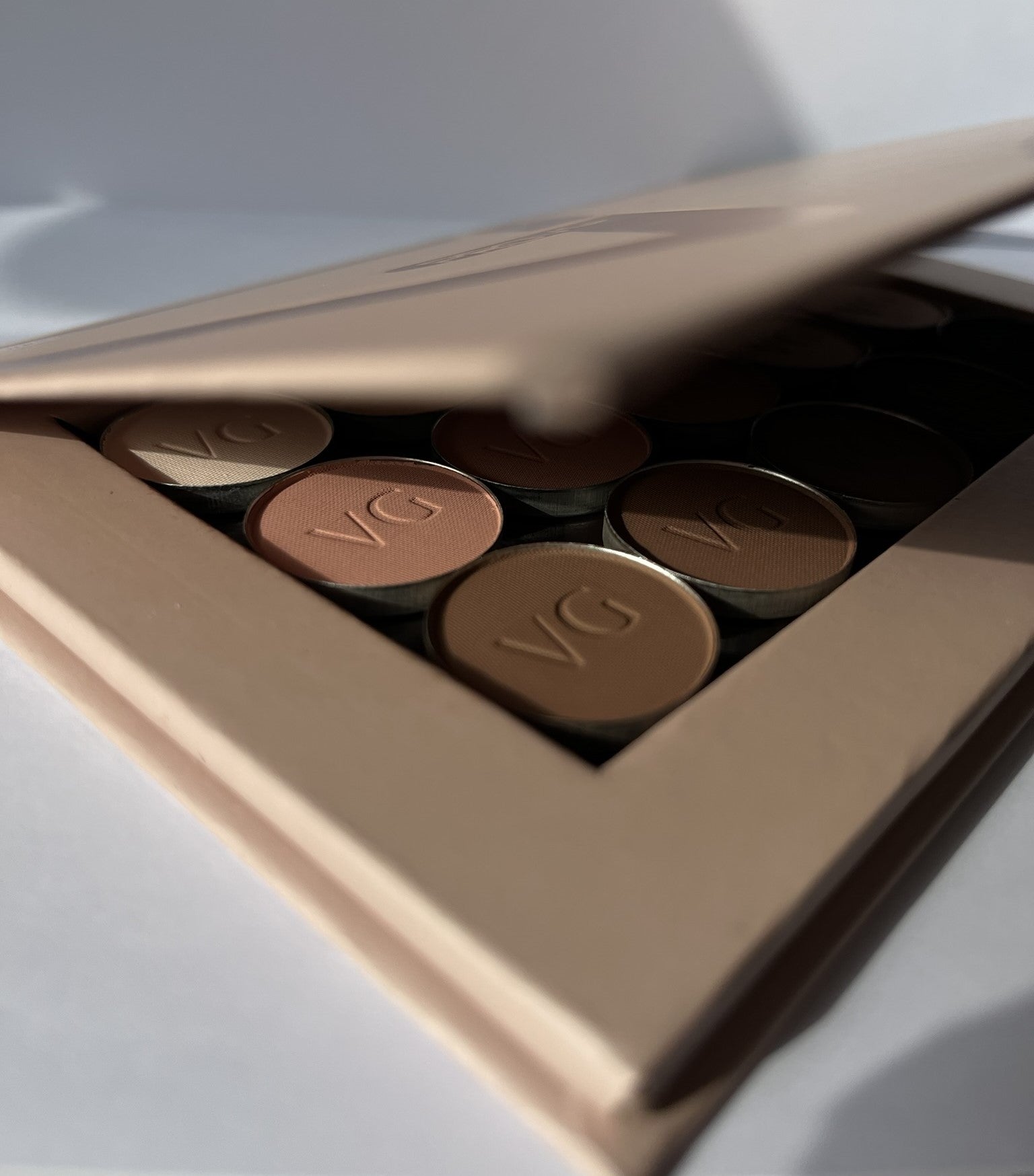 ProVG & Valentina feel the wow NR.1