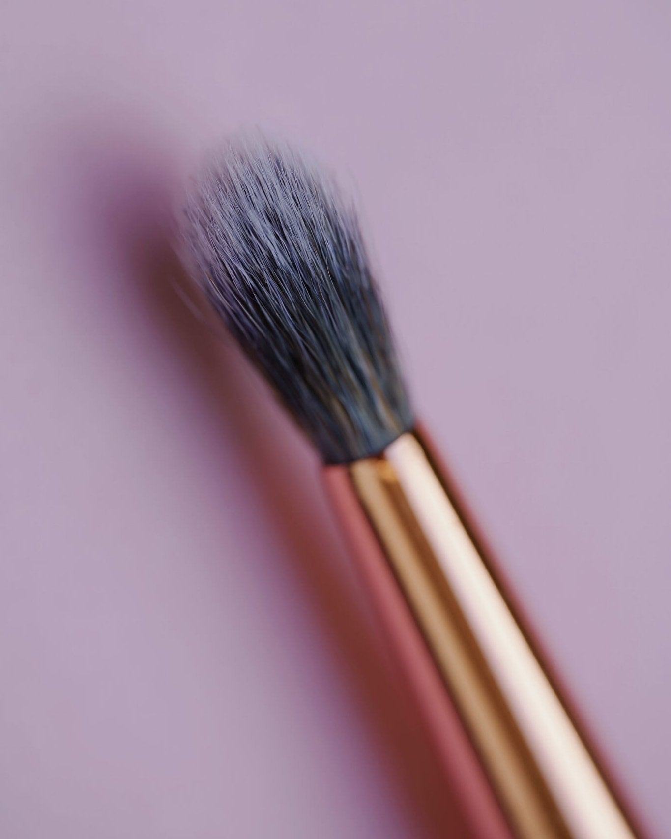 Soroka Makeup Purple Brush For Eyes 8t šepetėlis akims kreminėms priemonėms (taklonas)