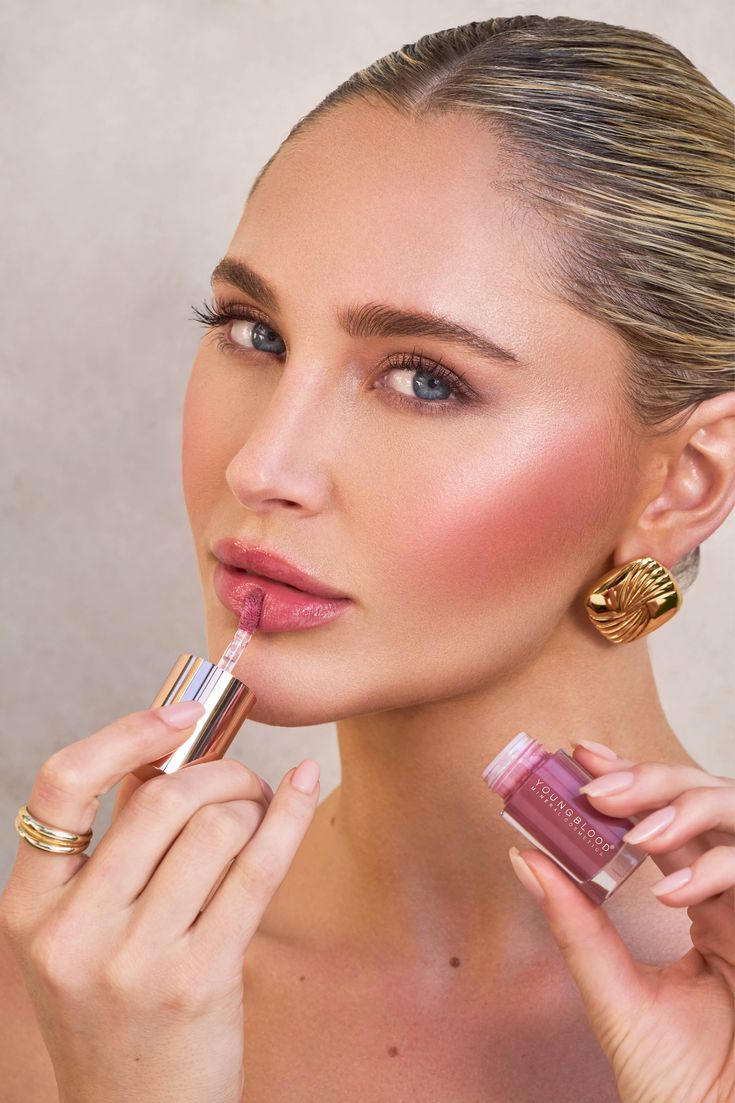 Youngblood Mineral Cosmetics EverGlow Lip Oil Lūpų aliejus