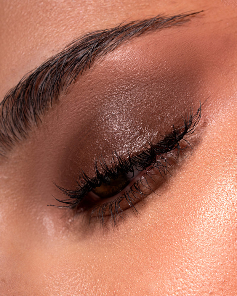 Zola X Valentina Lelyukh Silky Matte Tint Skysti akių šešėliai